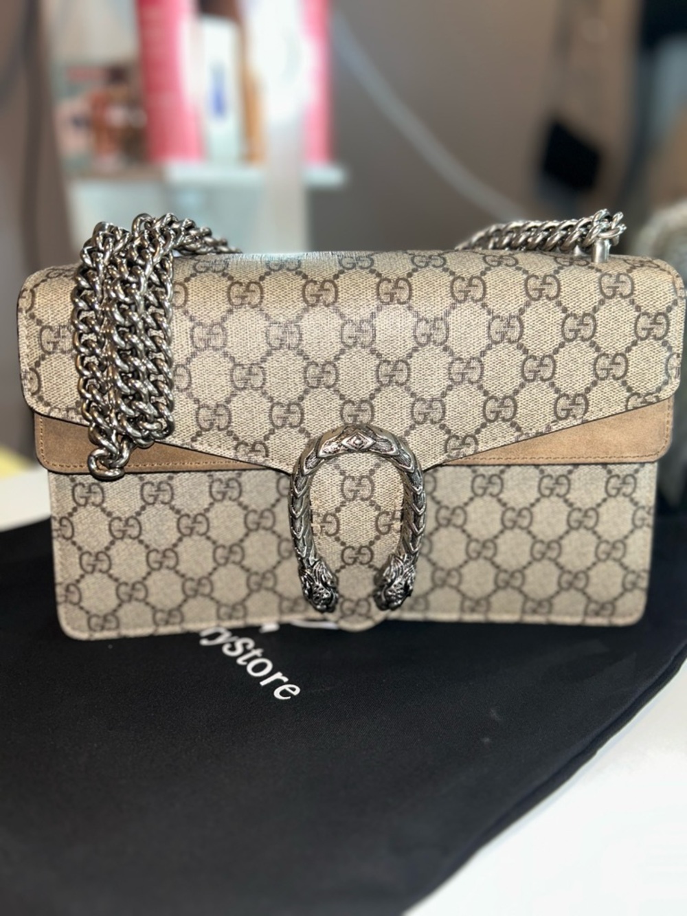 Gucci Beige GG Supreme Shoulder Bag with Silver Hardware